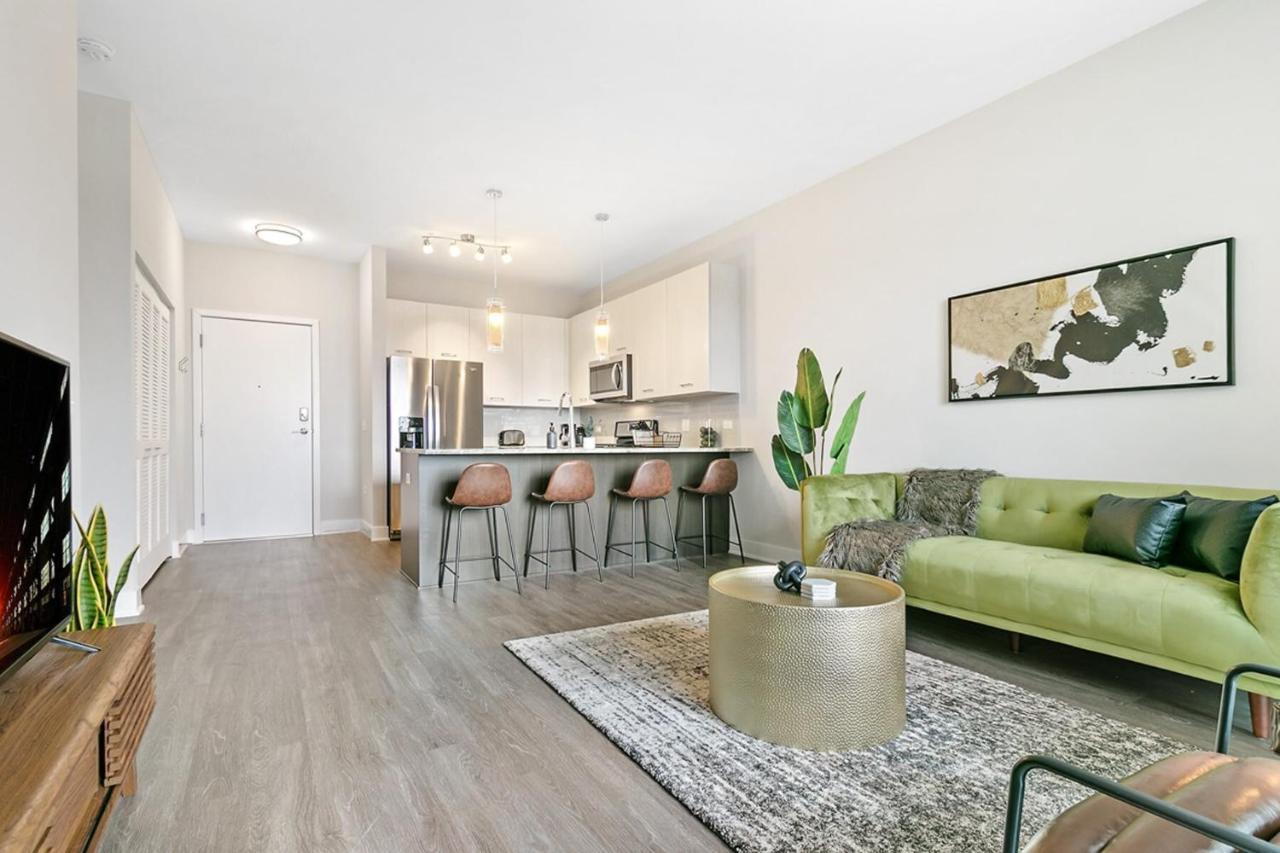 Bright & Comfortable Oakbrook 2Br Apt Free Parking - Ob 1 Apartman Oakbrook Terrace Kültér fotó
